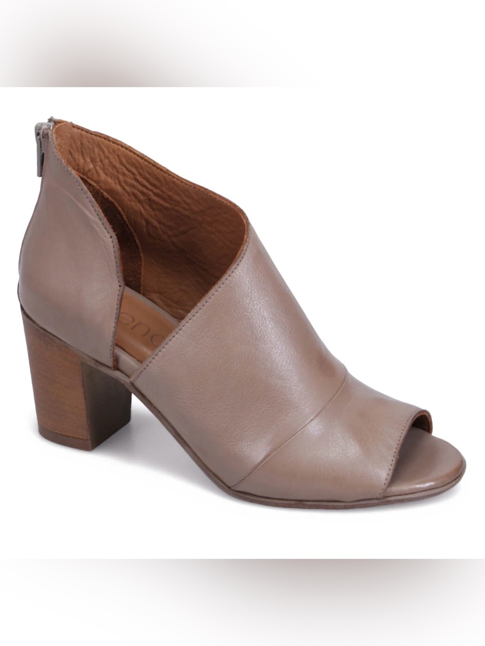 Bueno Usher Asymmetric stacked heel leather peep toe shoes women’s size 7.5-8
